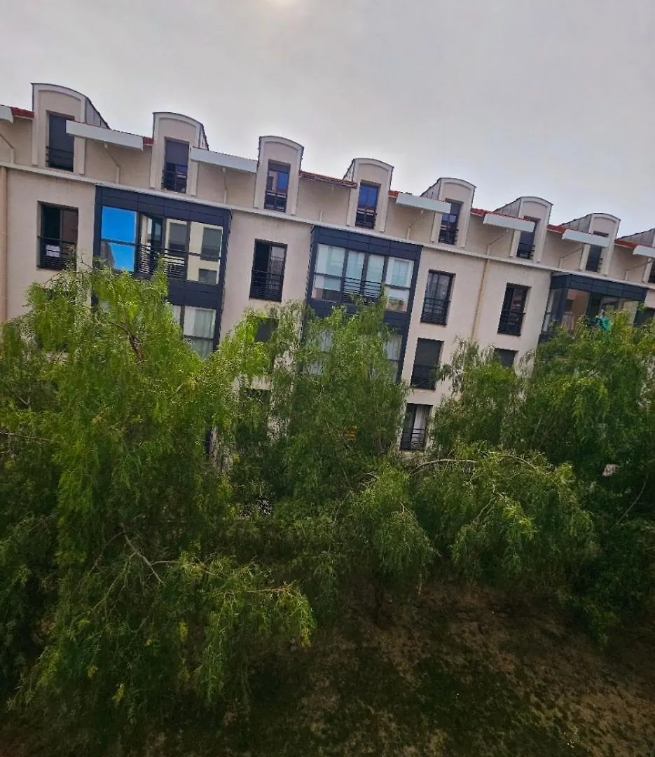 Charmant T2 A La Liberation, Nice Apartment